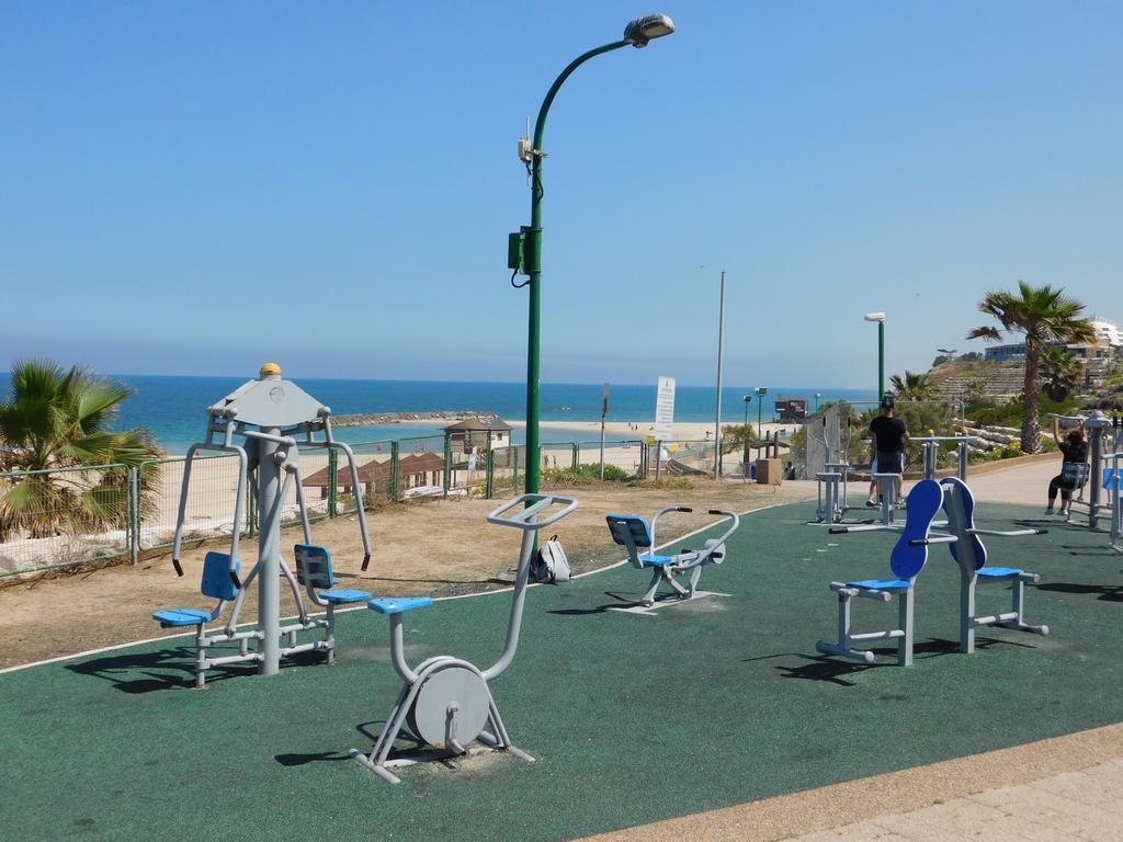 Sunrise Apartment Ashkelon Bagian luar foto